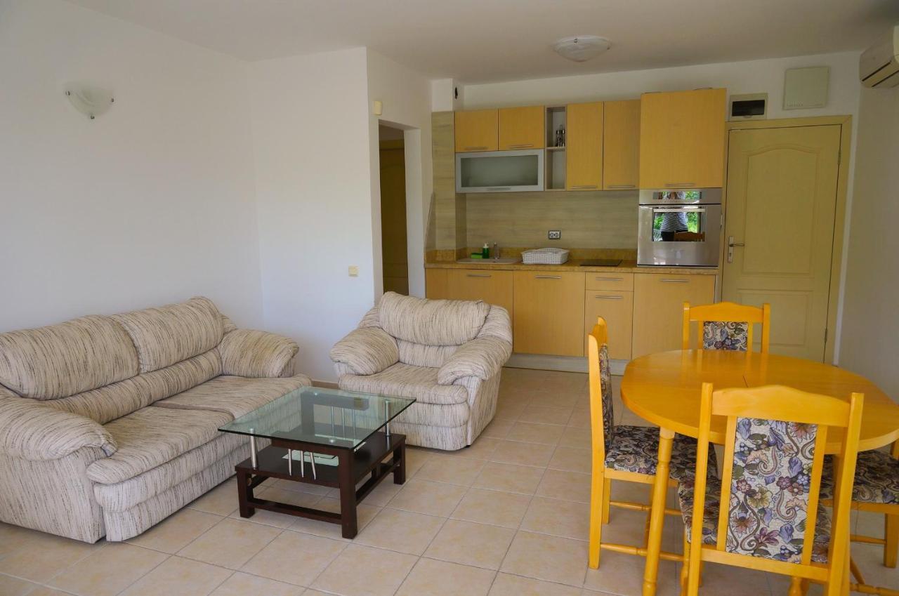 Апартамент Серена - Apartment Serena - Balchik Villa Zone Exterior photo