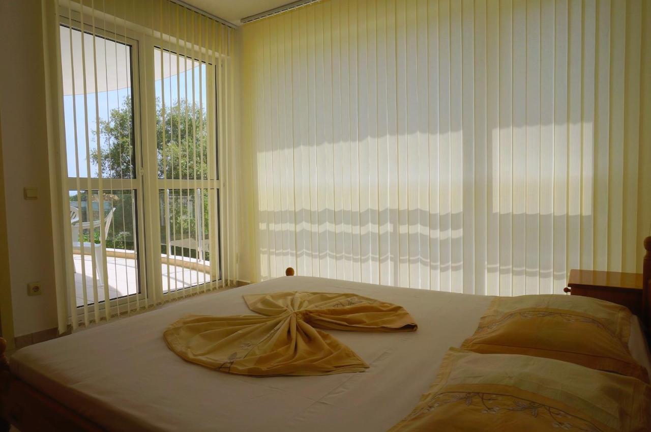Апартамент Серена - Apartment Serena - Balchik Villa Zone Exterior photo