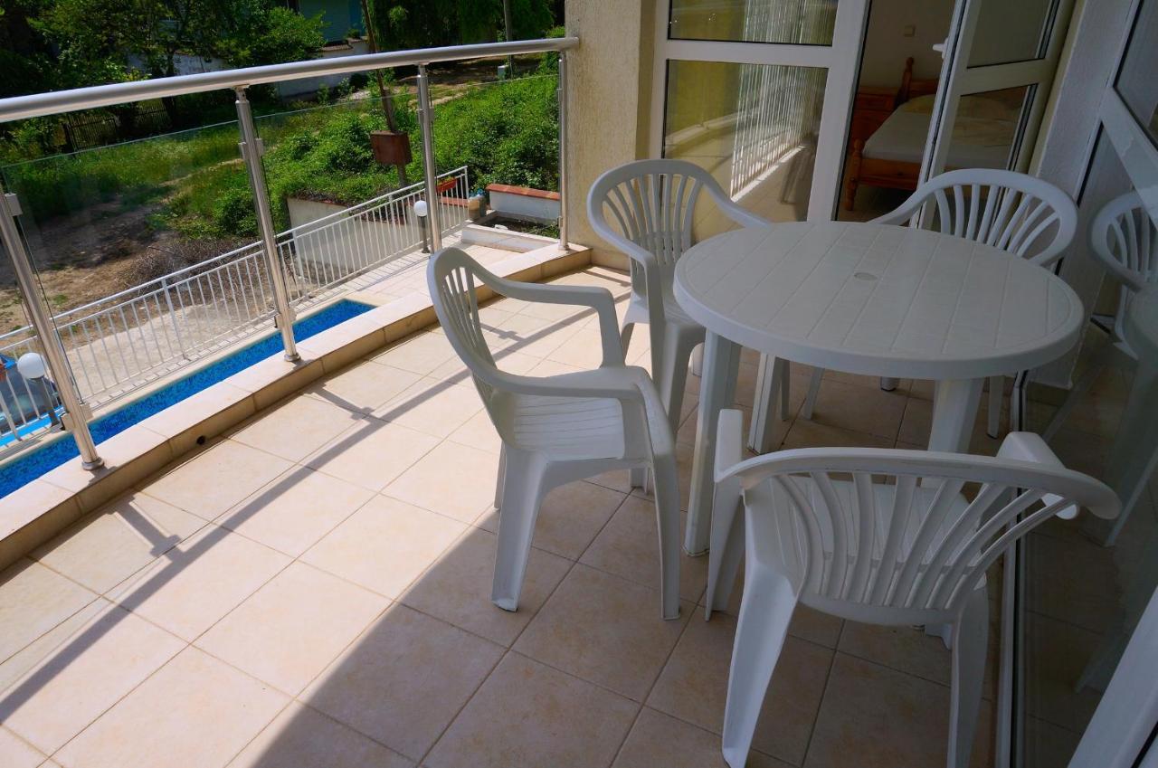 Апартамент Серена - Apartment Serena - Balchik Villa Zone Exterior photo